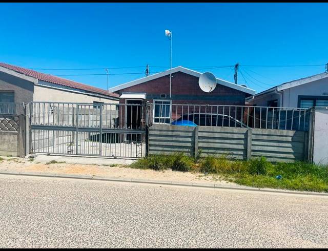 2 BEDROOM HOUSE FOR SALE IN GRACELAND